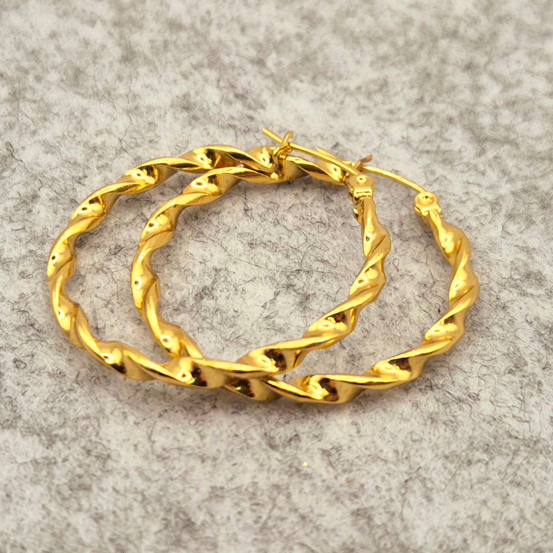Ohrring Creolen Twisted in Gold