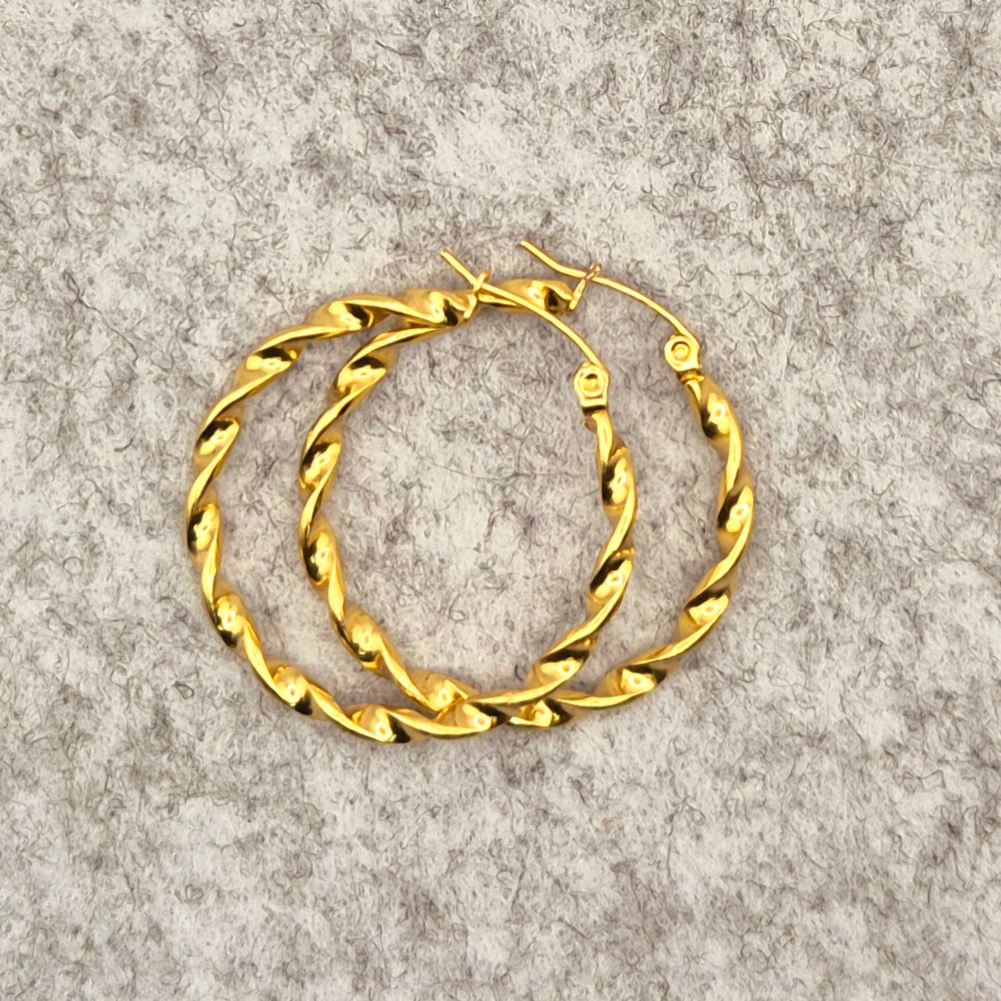 Ohrring Creolen Twisted in Gold
