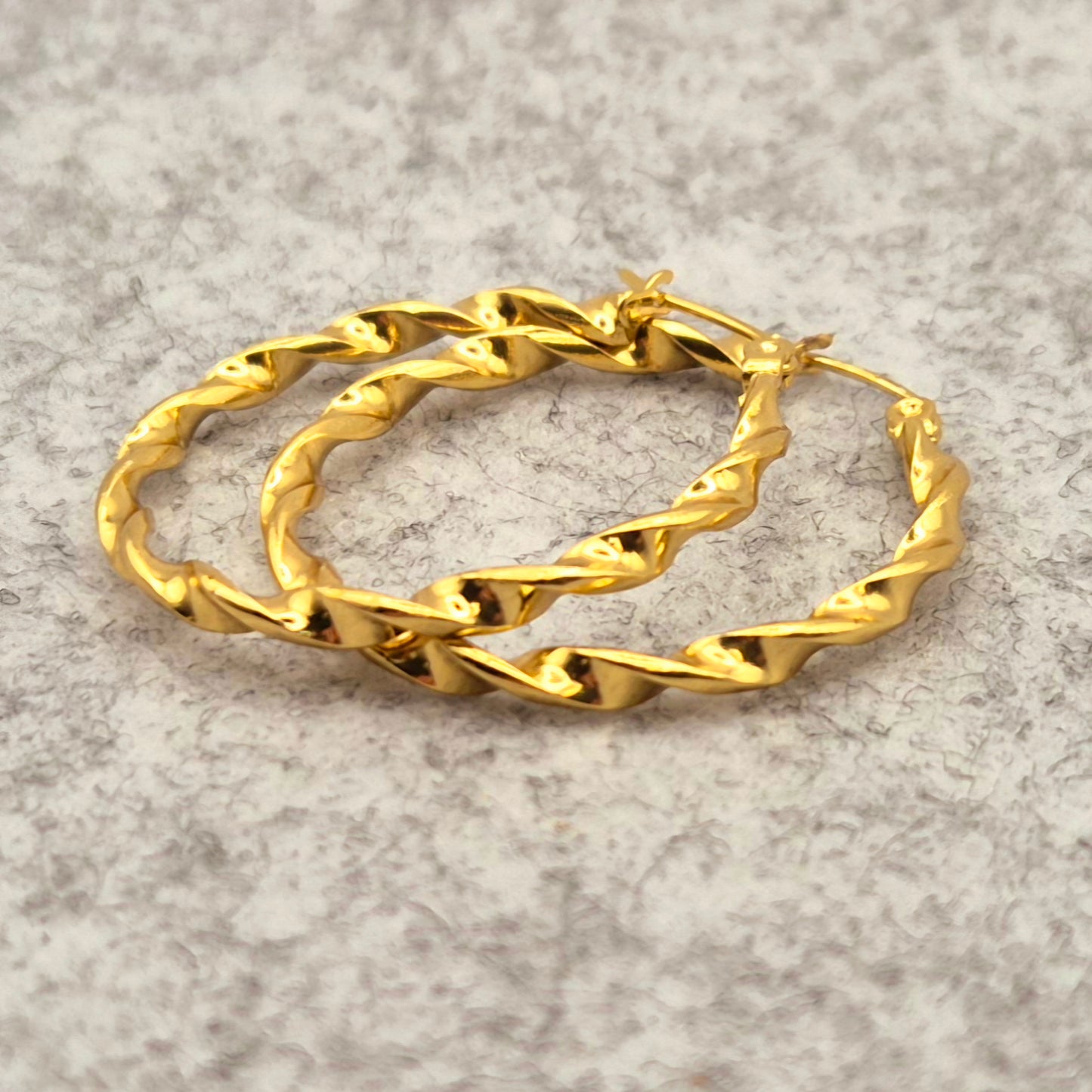 Ohrring Creolen Twisted in Gold