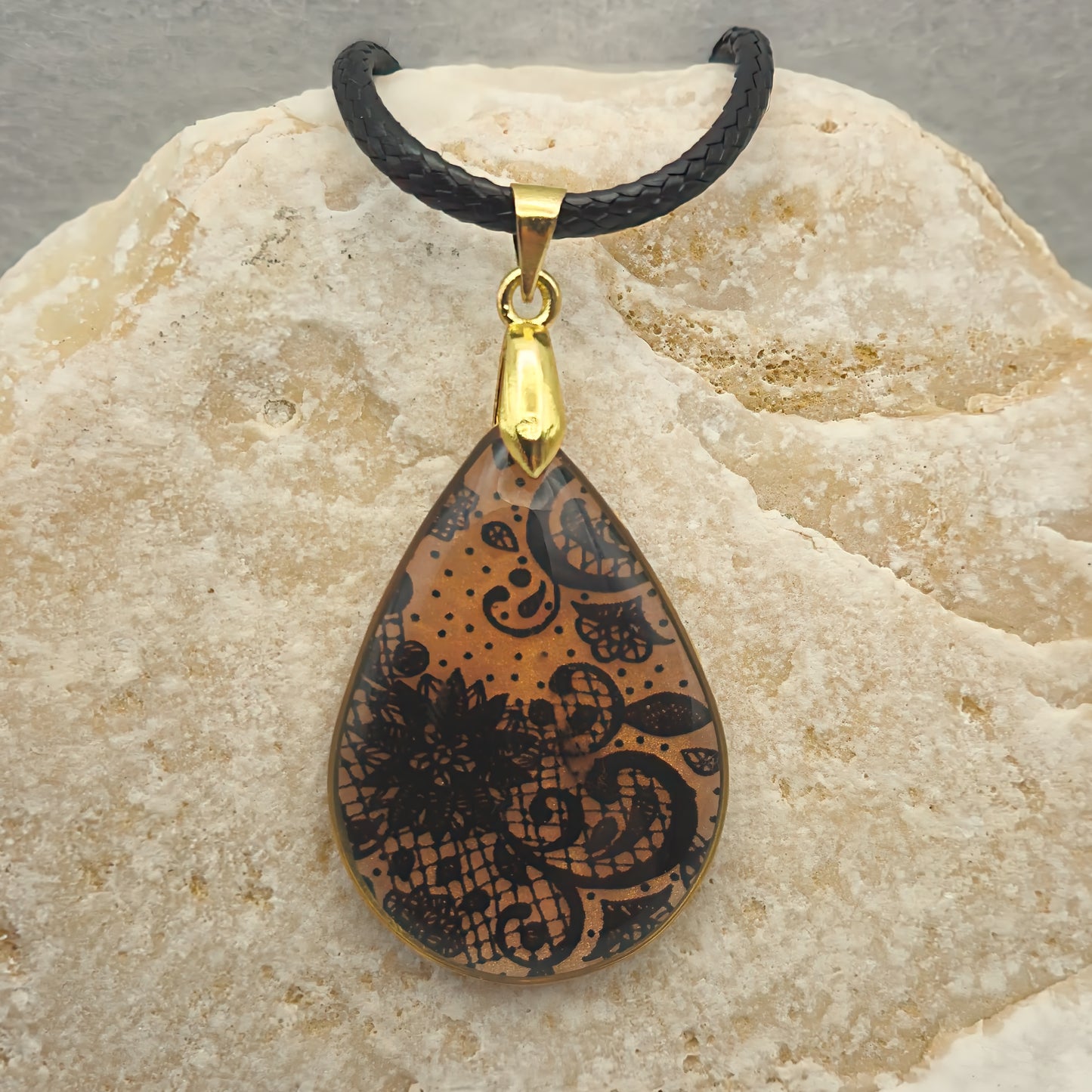 Halskette in Topfenform Orange Gold