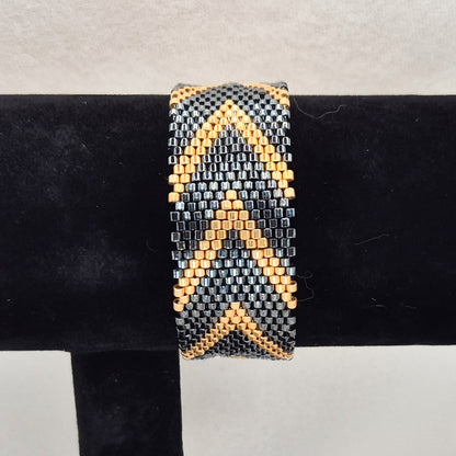 Armband mit Miyuki Perlen Schwarz/Gold