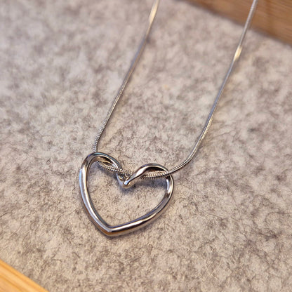Kette mit Herz in Edelstahl