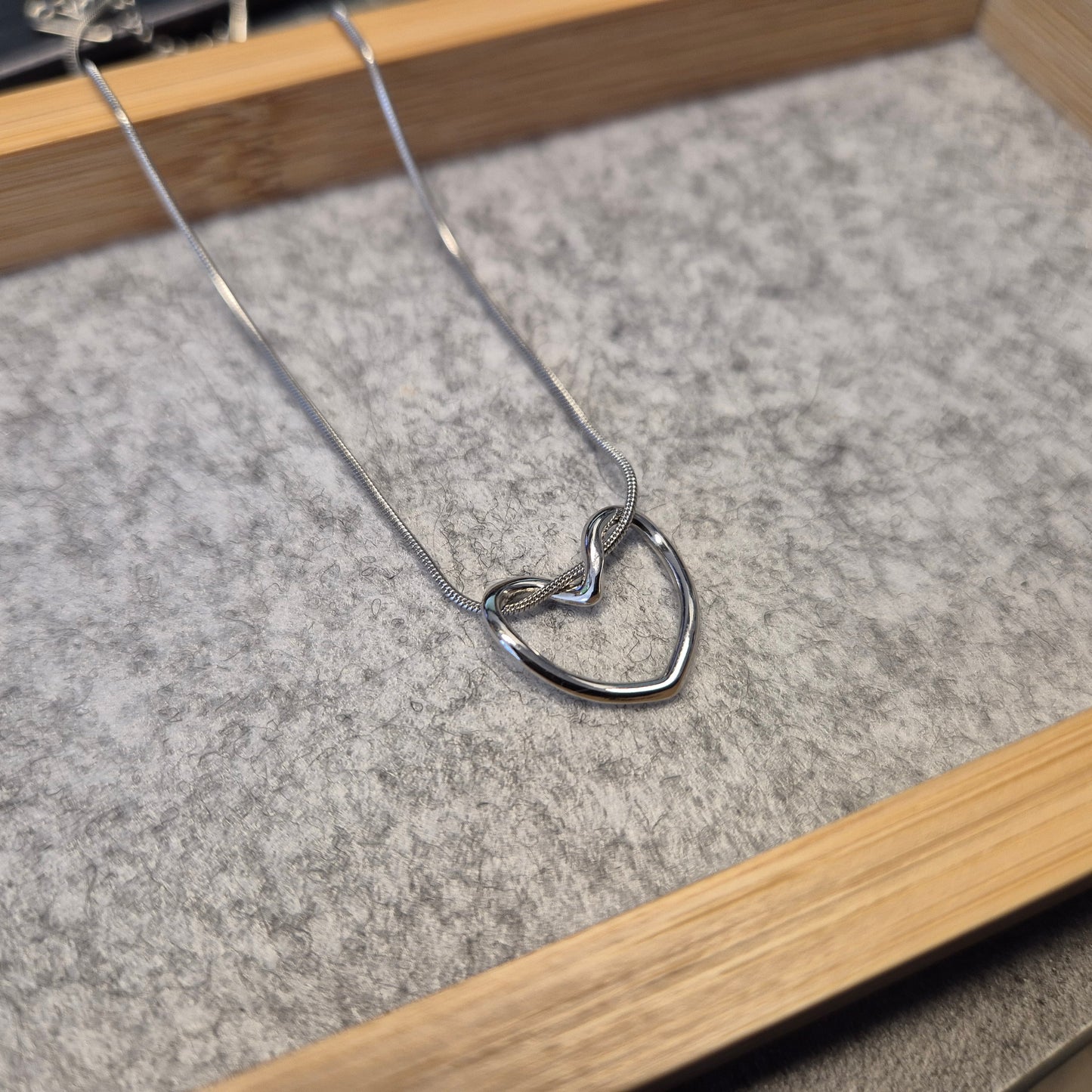 Kette mit Herz in Edelstahl