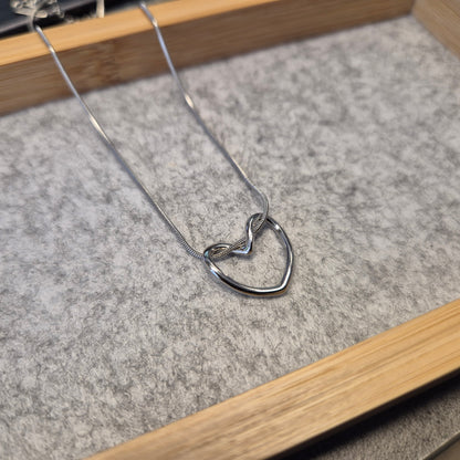 Kette mit Herz in Edelstahl