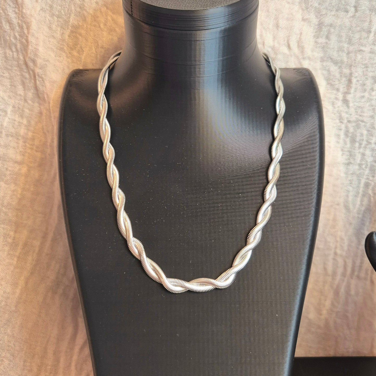 Halskette Twisted aus Edelstahl