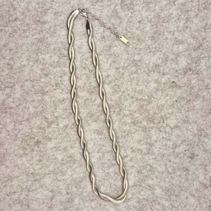 Halskette Twisted aus Edelstahl
