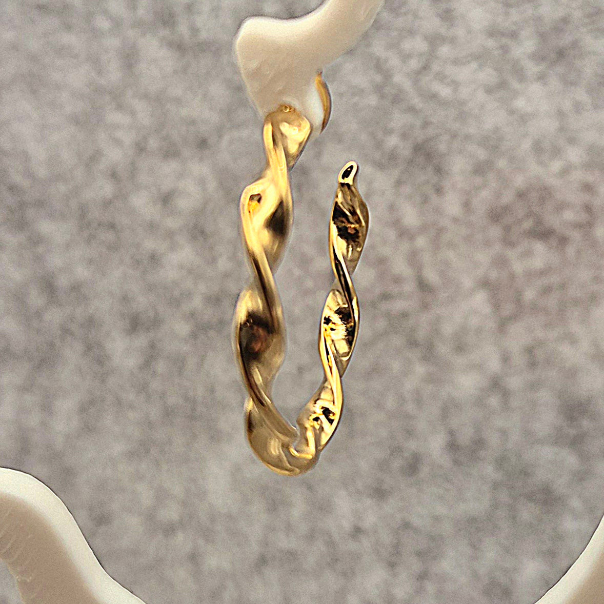 Ohrring Creolen Twisted in Gold