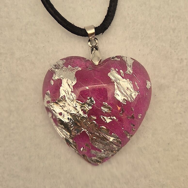Halskette mit Herzanhänger Rosa