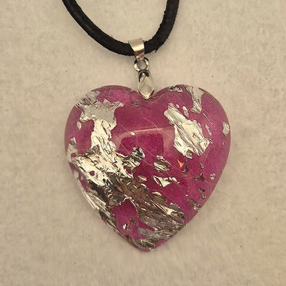 Halskette mit Herzanhänger Rosa